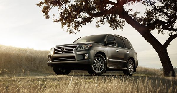 Photo Lookbook: Full Screen Images of 2014 Lexus LX 560 | See more about Screens, Nebulas and Models.