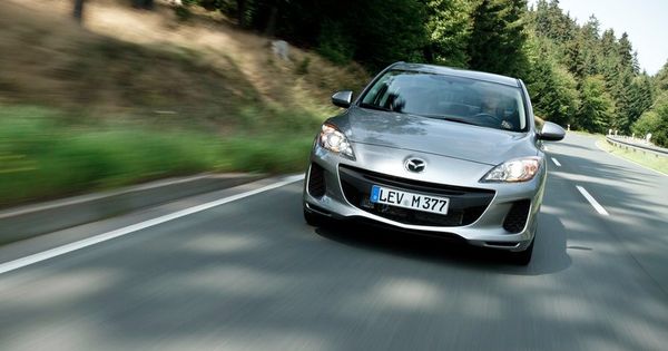 Mazda automobile - photo