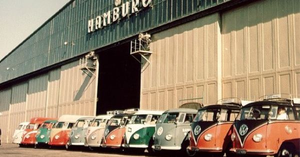 Hamburg Airport was a heavy barndoor user back in the early fifties. | See more about Hamburg, Airports and Vw Bus.