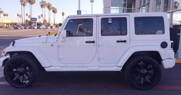 2015 All white Jeep Wrangler Unlimited Sahara. | See more about White Jeep Wrangler, White Jeep and Jeep Wrangler Unlimited.