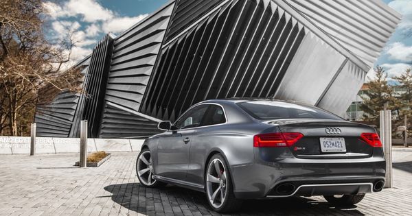 Audi automobile - fine image