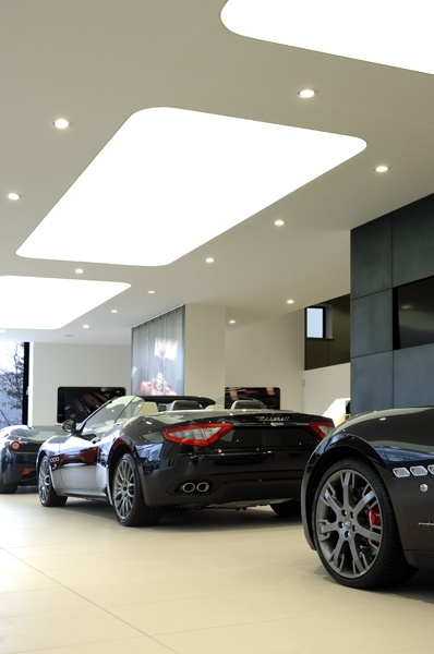 JCT 600 Ferrari and Maserati Showroom - High Technology Lighting Project - Car Showroom Lighting | See more about Maserati, Showroom and Ferrari.