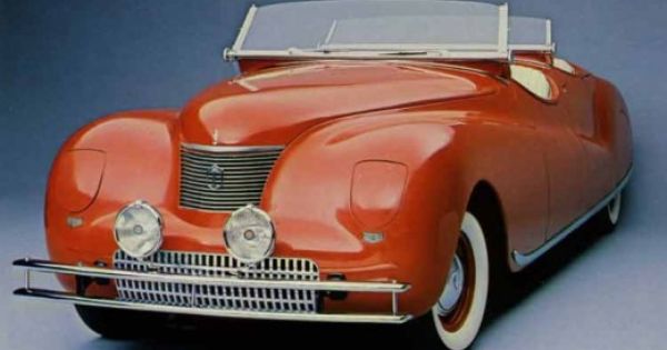 Chrysler automobile - image