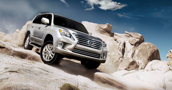 Photo Lookbook: Full Screen Images of 2014 Lexus LX 560 | See more about Screens, Image and Photos.