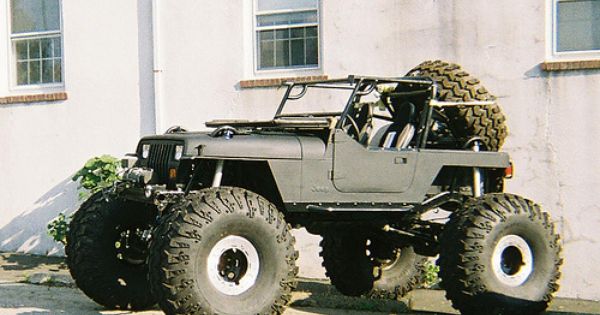Jeep - Monster Wheel Jeep