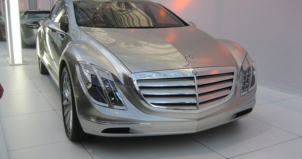 Mercedes-Benz automobile - Mercedes F700 Concept