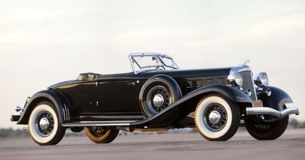 1933 Chrysler Imperial CL Convertible Roadster by LeBaron | See more about Cars and Girls.