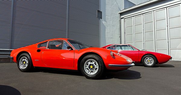 Ferrari automobile - Dinos