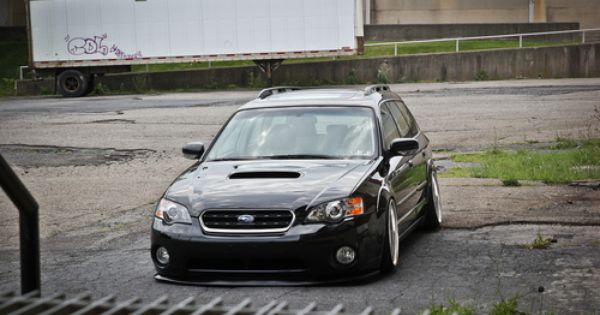 Subaru auto - picture
