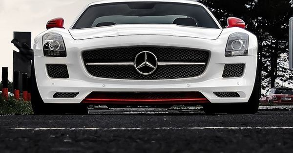 Mercedes-Benz - image