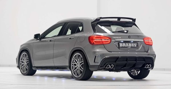 Com a Brabus, Mercedes GLA 45 AMG passa a 400 cv | Best Cars | See more about Mercedes Benz, Cars and Html.