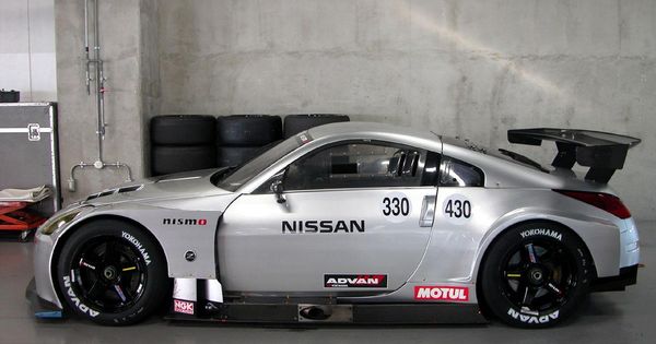 Nissan auto - good picture