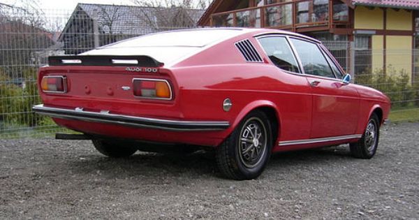Audi automobile - Audi 100 1973