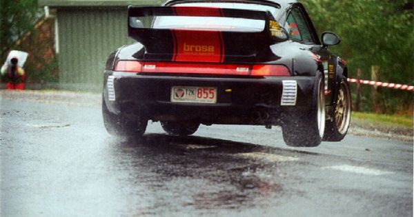 Porsche automobile - picture