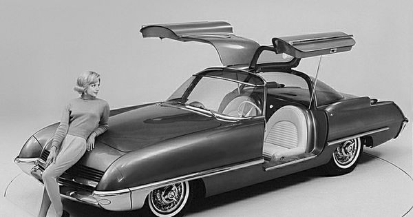 Ford automobile - 1962 Ford Cougar Concept Car