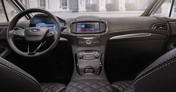 Ford - Ford S-MAX Vignale Concept