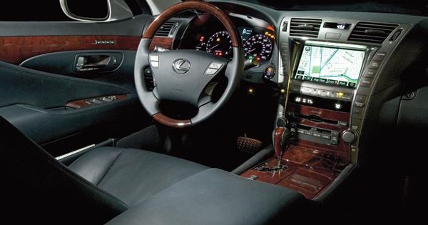 lexus ls 460 interior | like the LS400 dash better. The LS460--along with most of the newer ... | See more about Interiors, Html and Love.