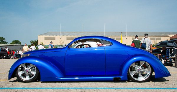 1937 Ford 5 Window Coupe Builder
