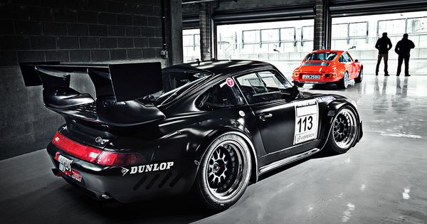 Porsche automobile - 911 vs 911