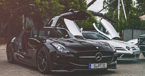 Mercedes-Benz automobile - photo