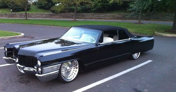Cadillac - photo