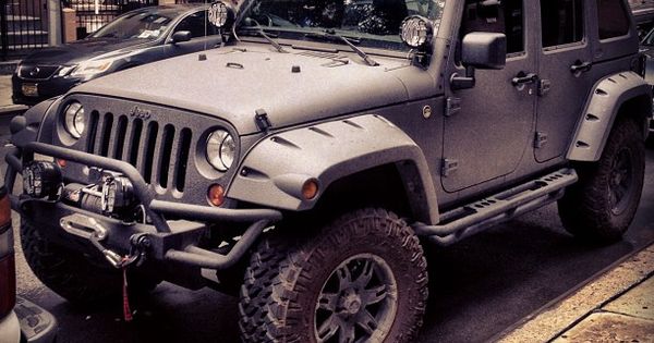 Bushwacker Pocket Style Flares on a Jeep JK in NYC. | See more about Jeeps, Jeep Jk and Pockets.