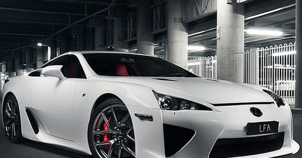 Lexus automobile - super image