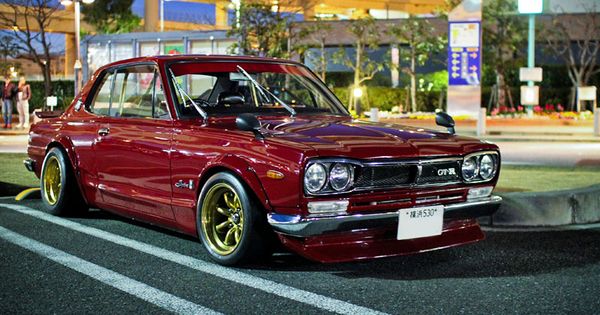 Nissan automobile - photo
