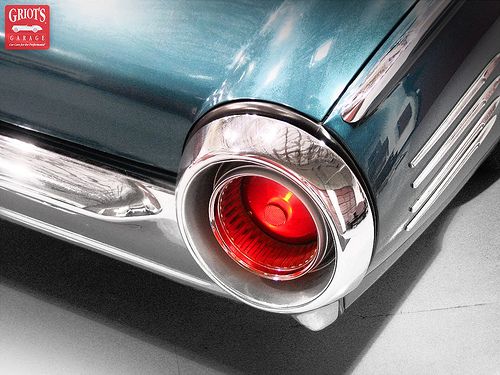 Ford - 1961 Ford Thunderbird